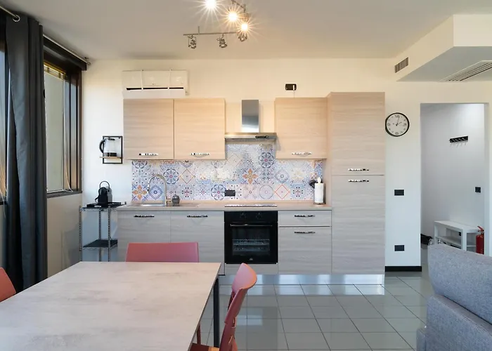 Pao - Sky Loft Apartment Verona