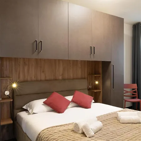 Pao - Sky Loft Lejlighed Verona